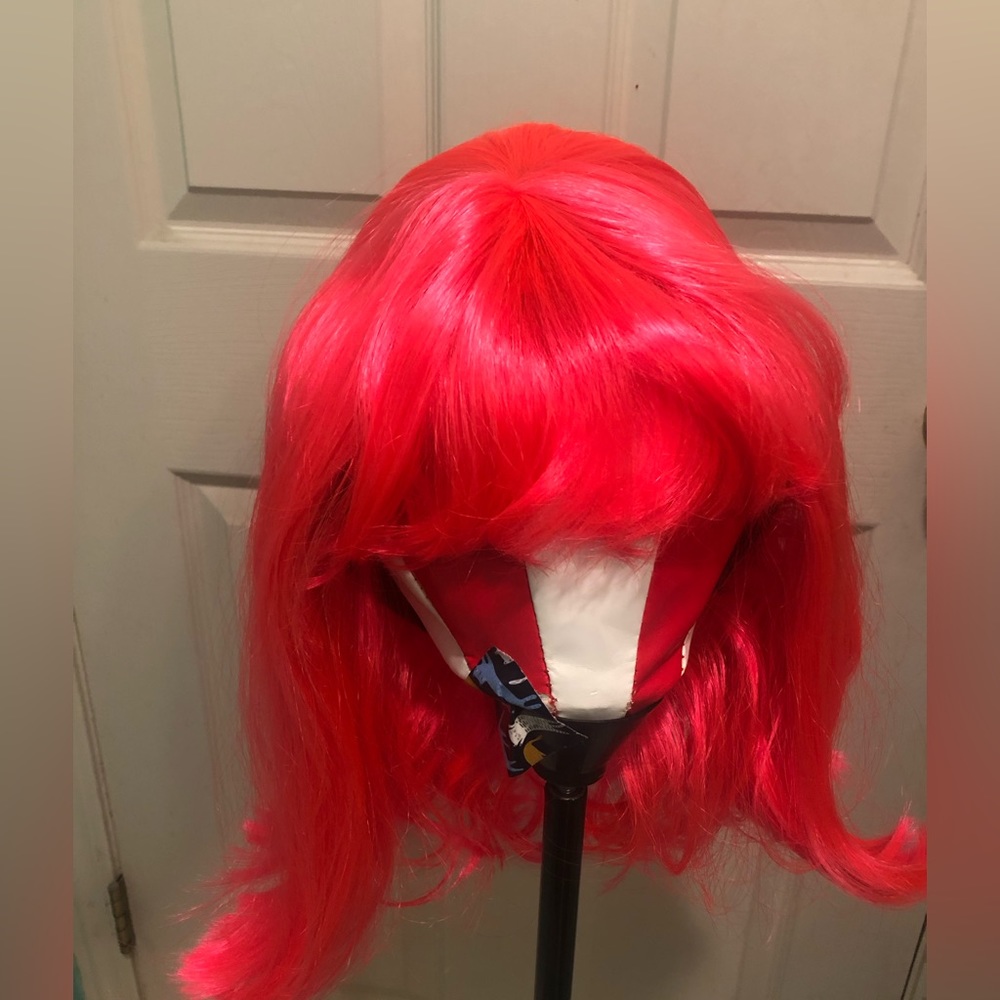 Vibrant hot pink bouffant wig